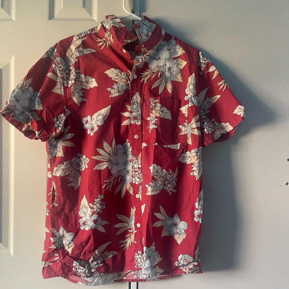 American Eagle Tropical Button-Up Poolside Shirt. Size Large. Great condition